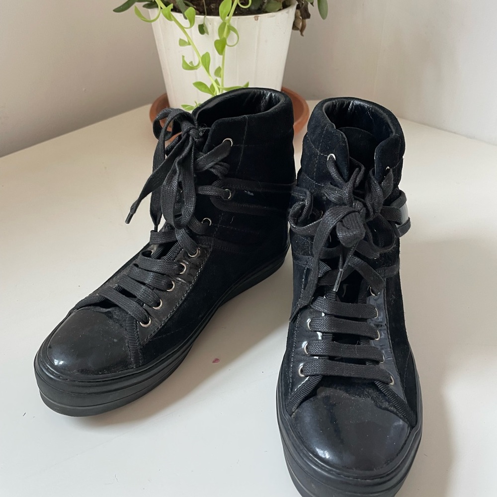 Salvatore Ferragamo boots size 5.5